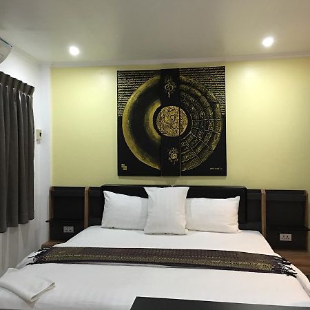 Galaxy Suites Pattaya Zewnętrze zdjęcie