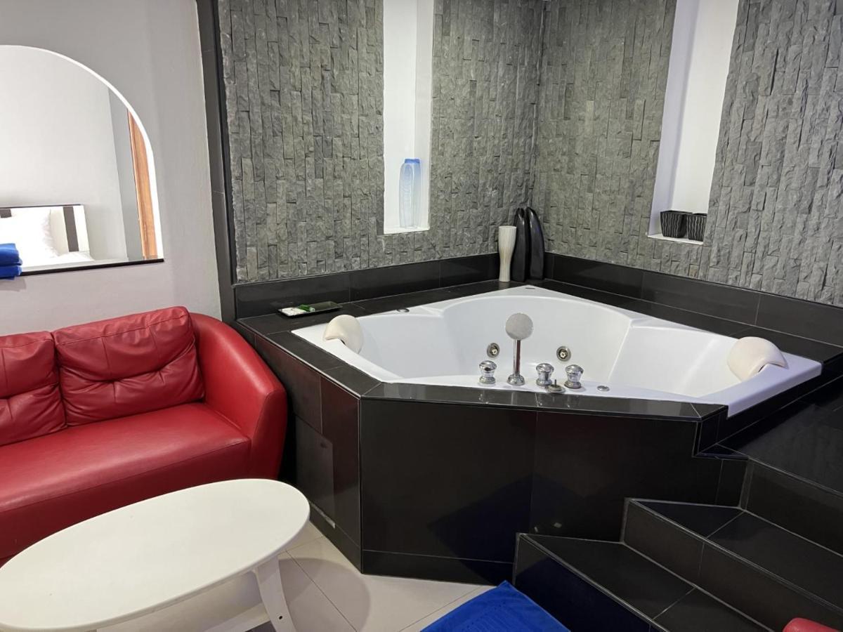Galaxy Suites Pattaya Zewnętrze zdjęcie